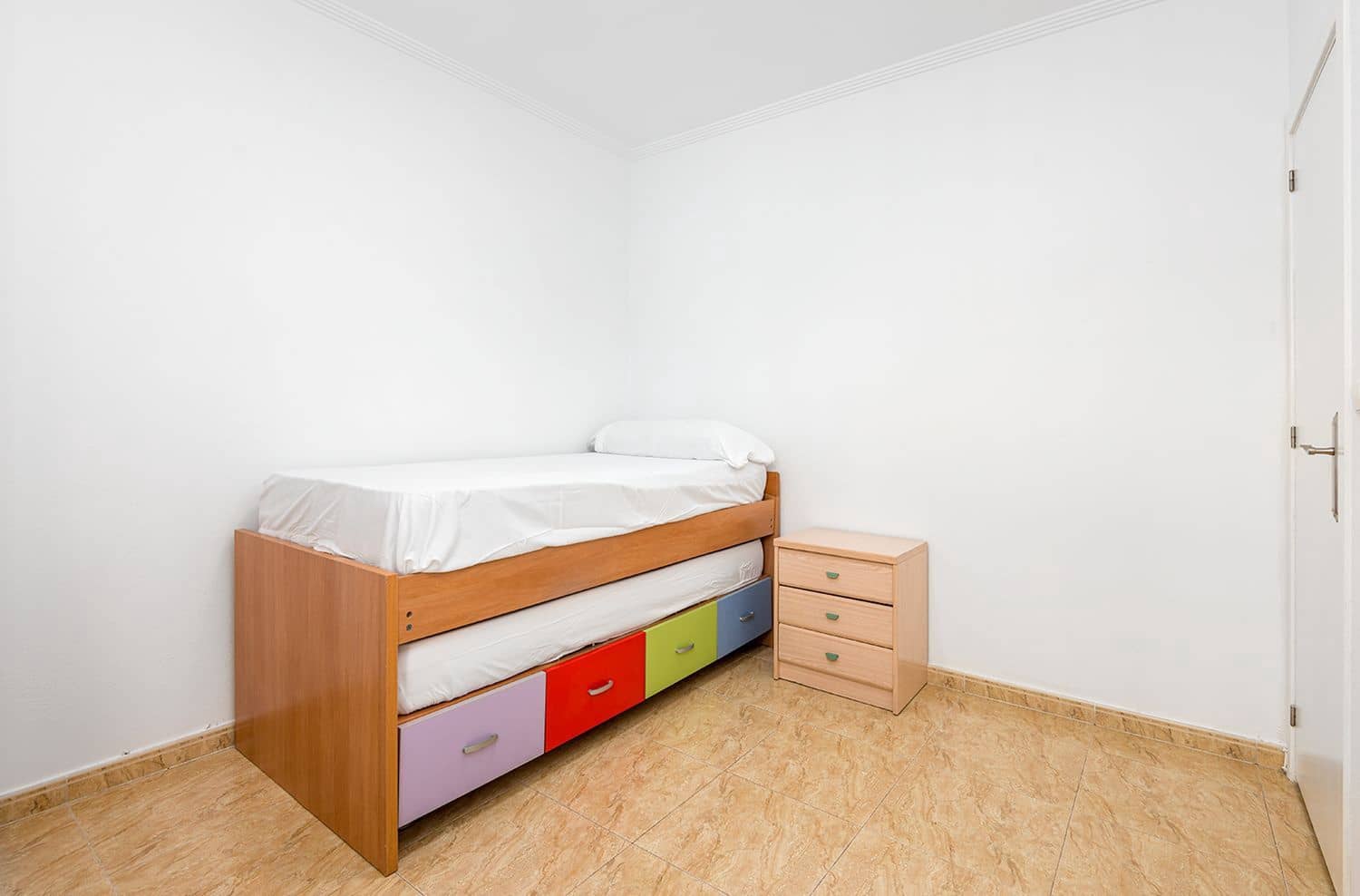 2 soveværelse Lejlighed til salg i Torrevieja med swimmingpool garage - € 134.900 (Ref: 9074657)