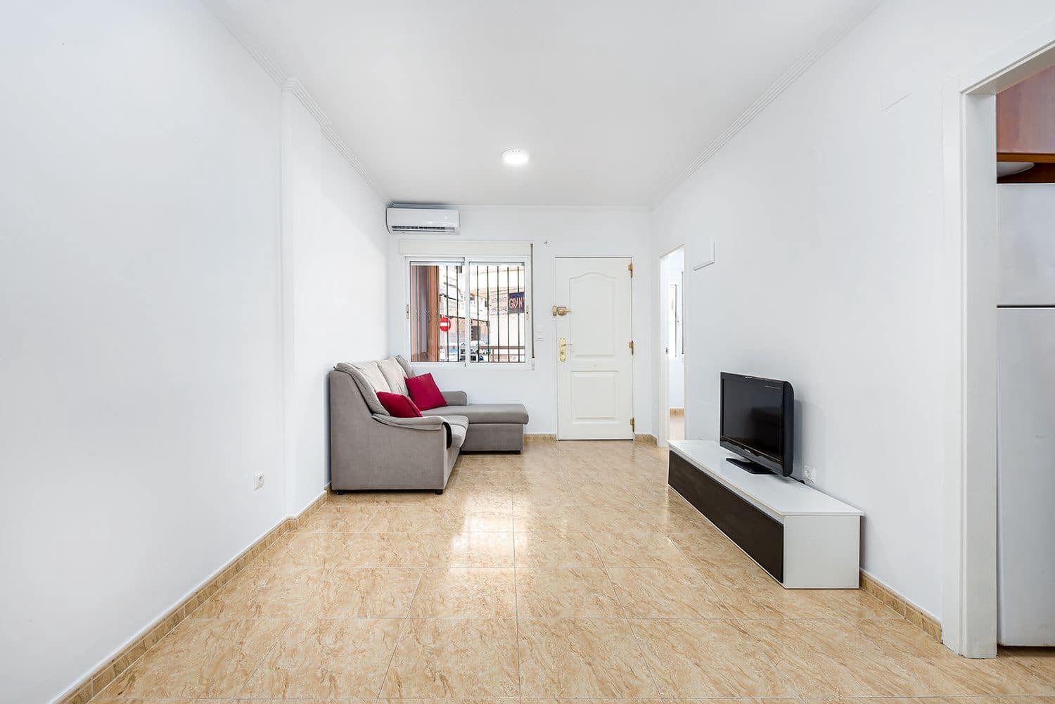 2 soveværelse Lejlighed til salg i Torrevieja med swimmingpool garage - € 134.900 (Ref: 9074657)