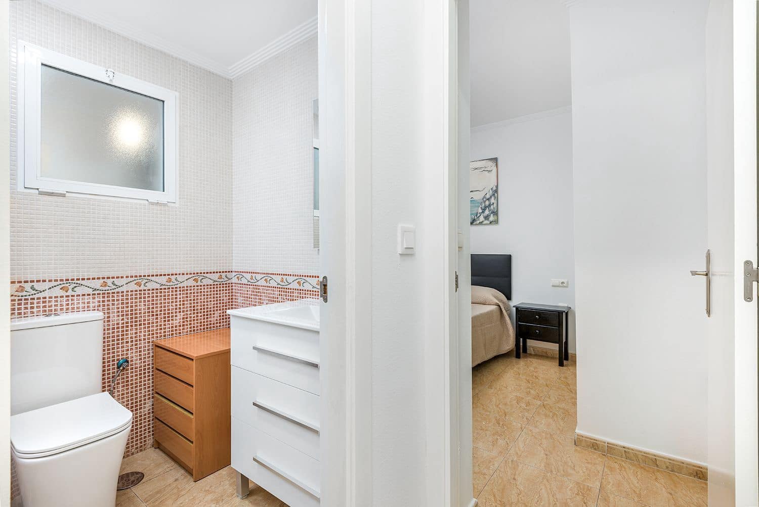 2 soveværelse Lejlighed til salg i Torrevieja med swimmingpool garage - € 134.900 (Ref: 9074657)