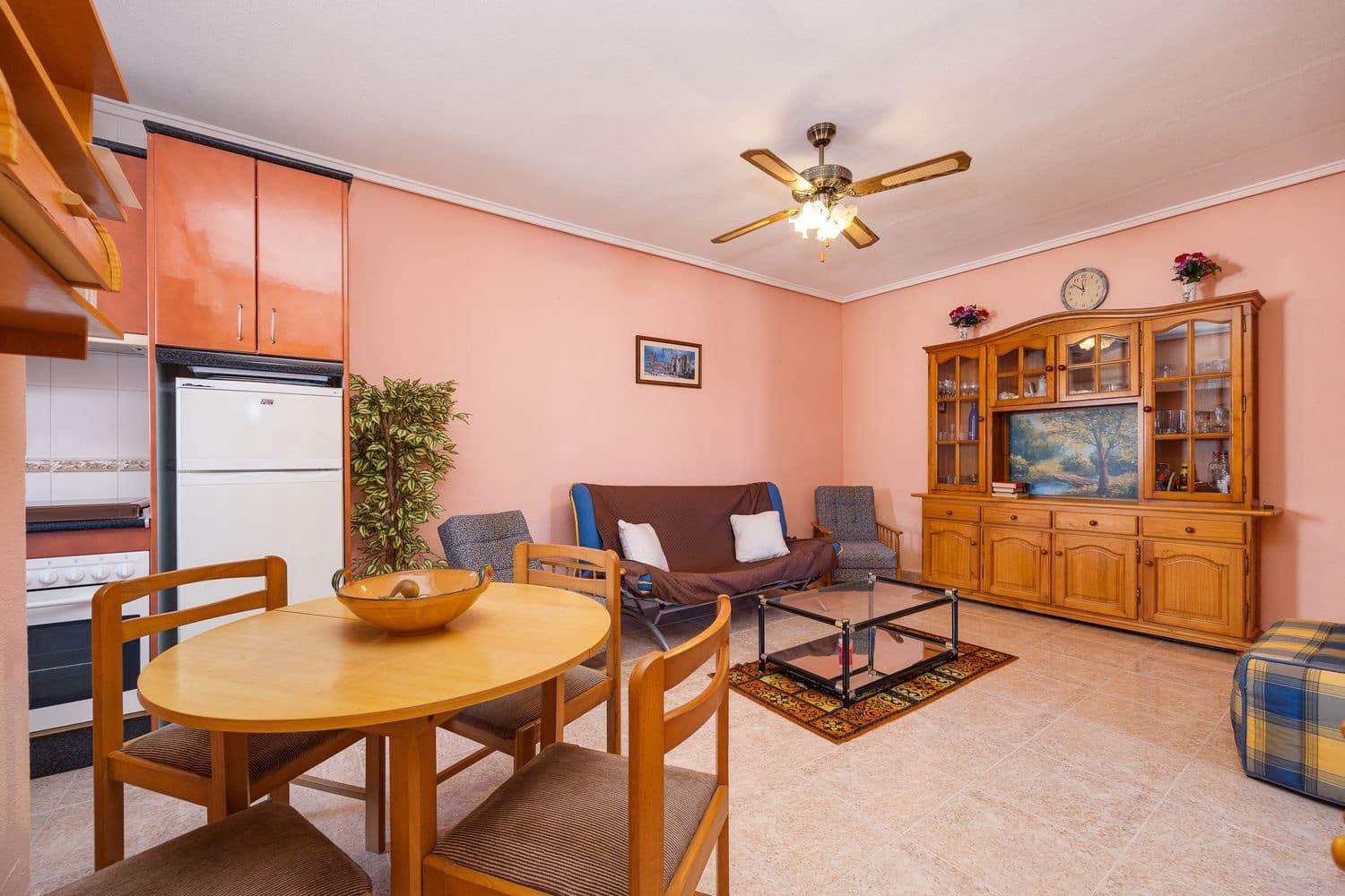 Casa de 2 habitaciones en Torrevieja en venta con garaje - 98.000 € (Ref: 9095915)