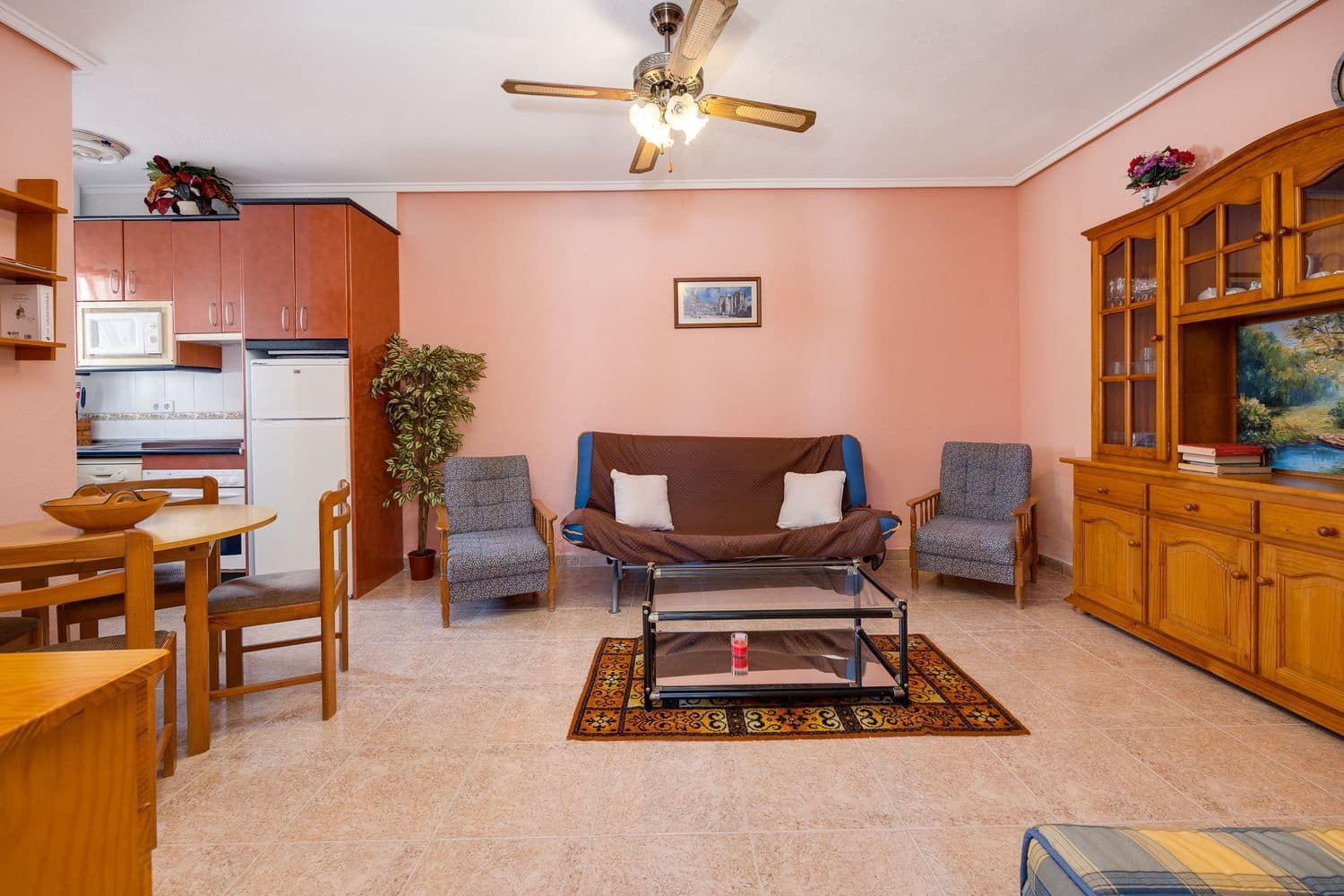 Casa de 2 habitaciones en Torrevieja en venta con garaje - 98.000 € (Ref: 9095915)