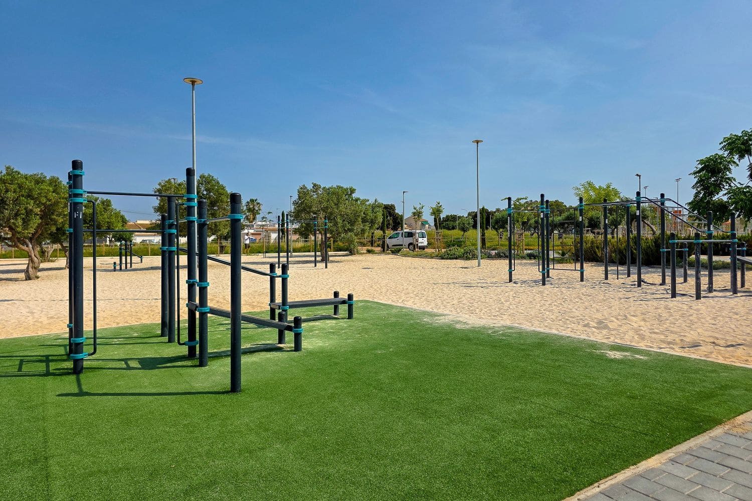 Casa de 2 habitaciones en Torrevieja en venta con garaje - 98.000 € (Ref: 9095915)