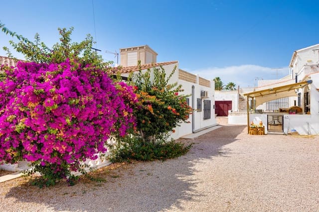 2 bedroom Townhouse for sale in El Chaparral, Torrevieja with garage - € 98,000 (Ref: 9095915)