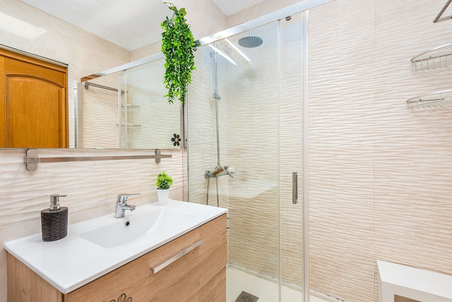 3 chambre Maison de Ville à vendre à Torrevieja avec piscine garage - 215 000 € (Ref: 9118416)