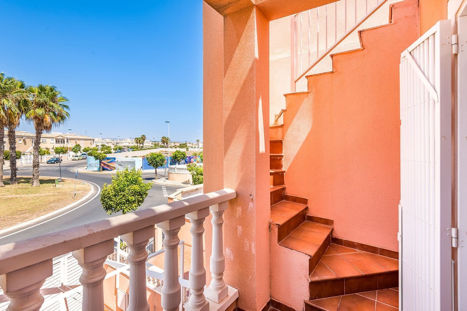 3 chambre Maison de Ville à vendre à Torrevieja avec piscine garage - 215 000 € (Ref: 9118416)