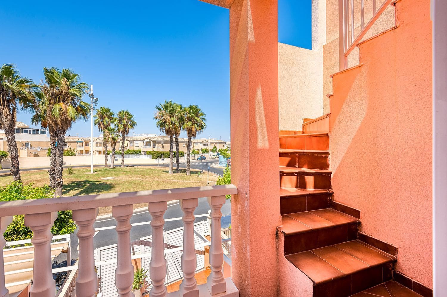 3 chambre Maison de Ville à vendre à Torrevieja avec piscine garage - 215 000 € (Ref: 9118416)