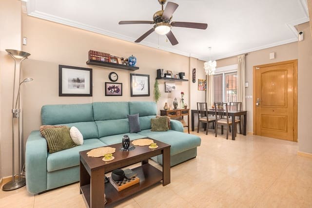 3 soveværelse Byhus til salg i El Chaparral - La Siesta - La Torreta, Torrevieja med swimmingpool garage - € 215.000 (Ref: 9118416)