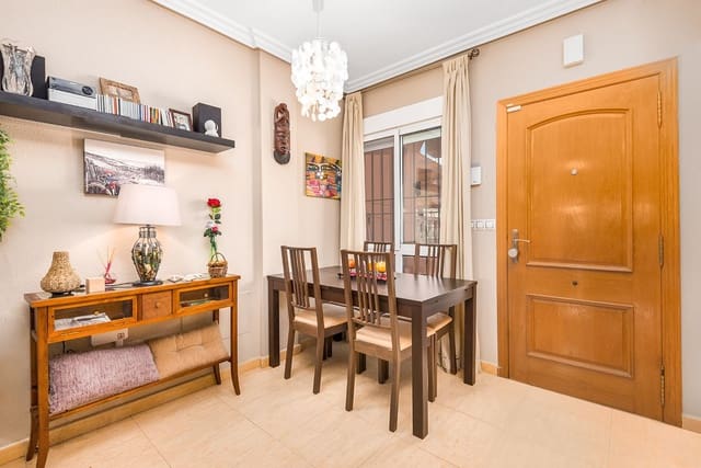 3 soveværelse Byhus til salg i El Chaparral - La Siesta - La Torreta, Torrevieja med swimmingpool garage - € 215.000 (Ref: 9118416)