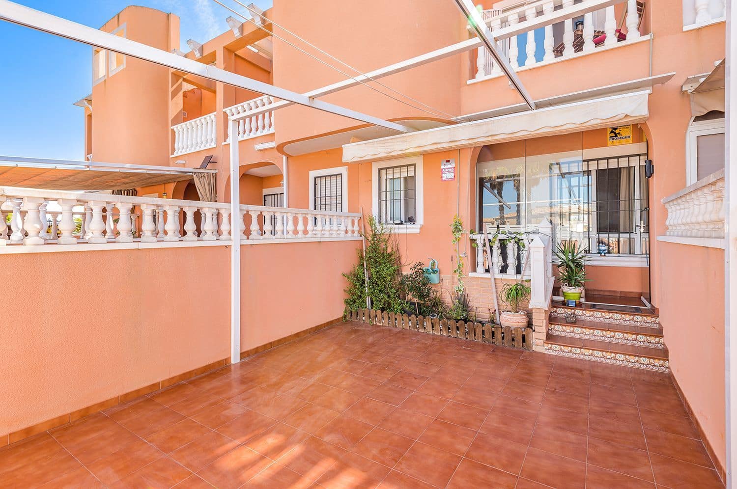 3 chambre Maison de Ville à vendre à Torrevieja avec piscine garage - 215 000 € (Ref: 9118416)