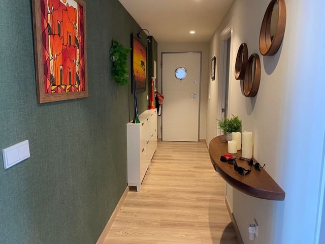 Apartamento de 3 habitaciones en El Campello en venta con piscina garaje - 595.000 € (Ref: 9132091)