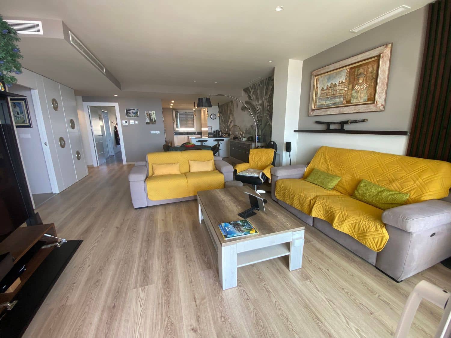 3 bedroom Apartment for sale in El Campello with pool garage - € 595,000 (Ref: 9132091)