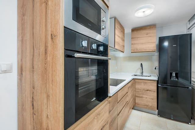 3 soverom Leilighet til salgs i Playa de los Locos, Torrevieja med garasje - € 255 000 (Ref: 9145225)