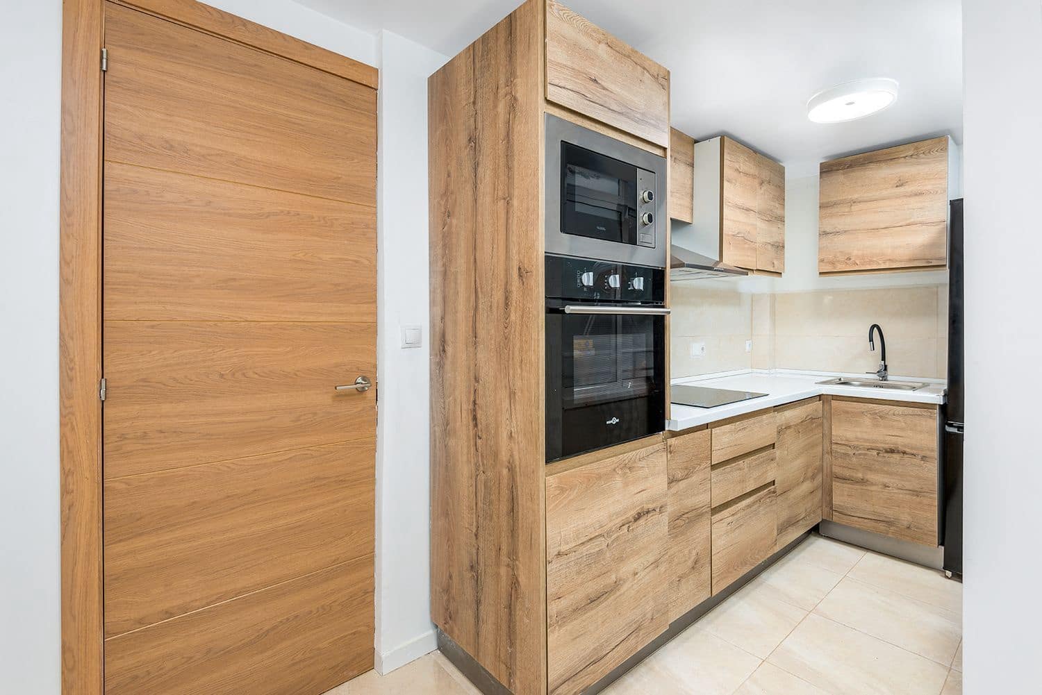 3 soveværelse Lejlighed til salg i Torrevieja med garage - € 255.000 (Ref: 9145225)