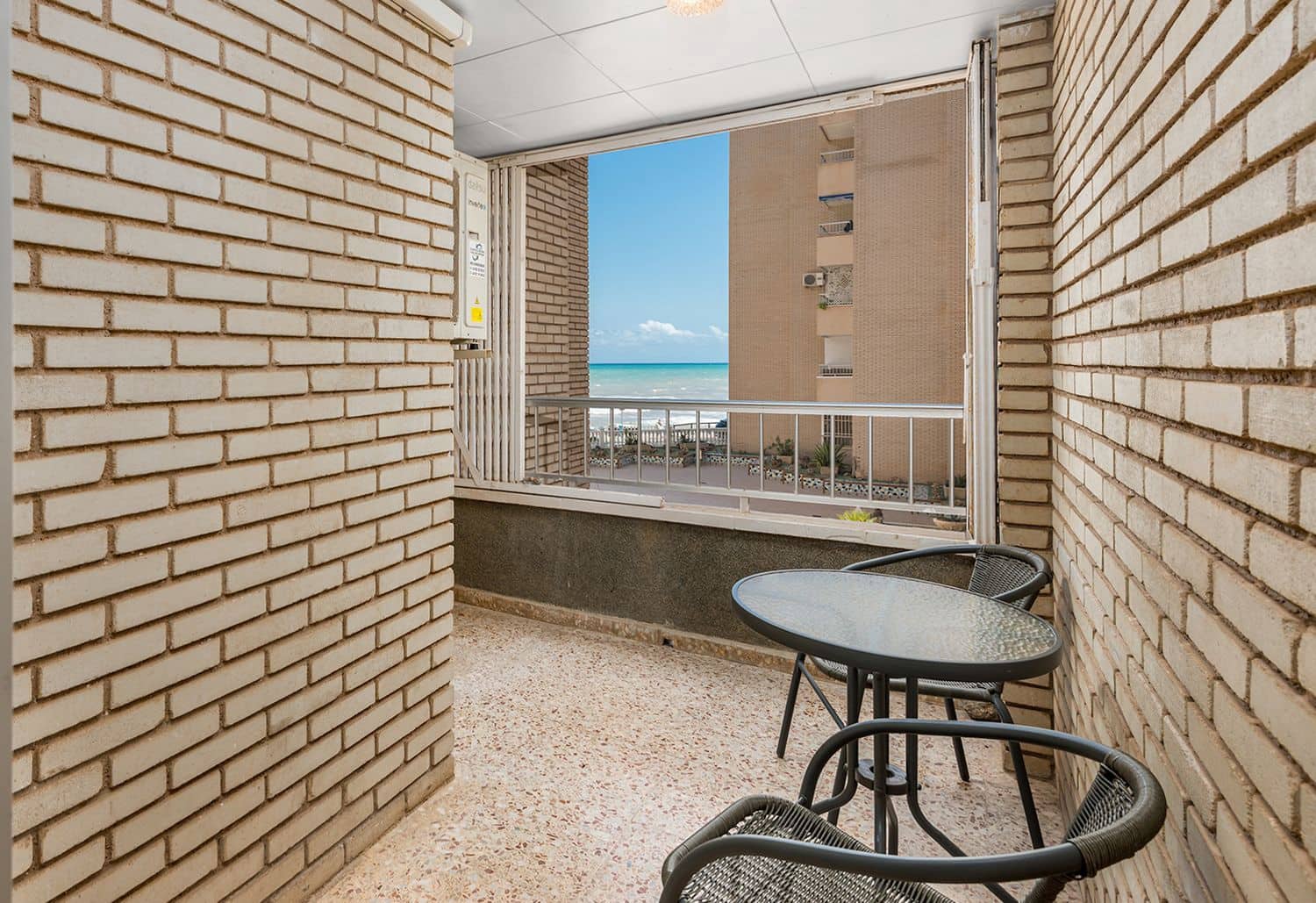 3 soveværelse Lejlighed til salg i Torrevieja med garage - € 255.000 (Ref: 9145225)