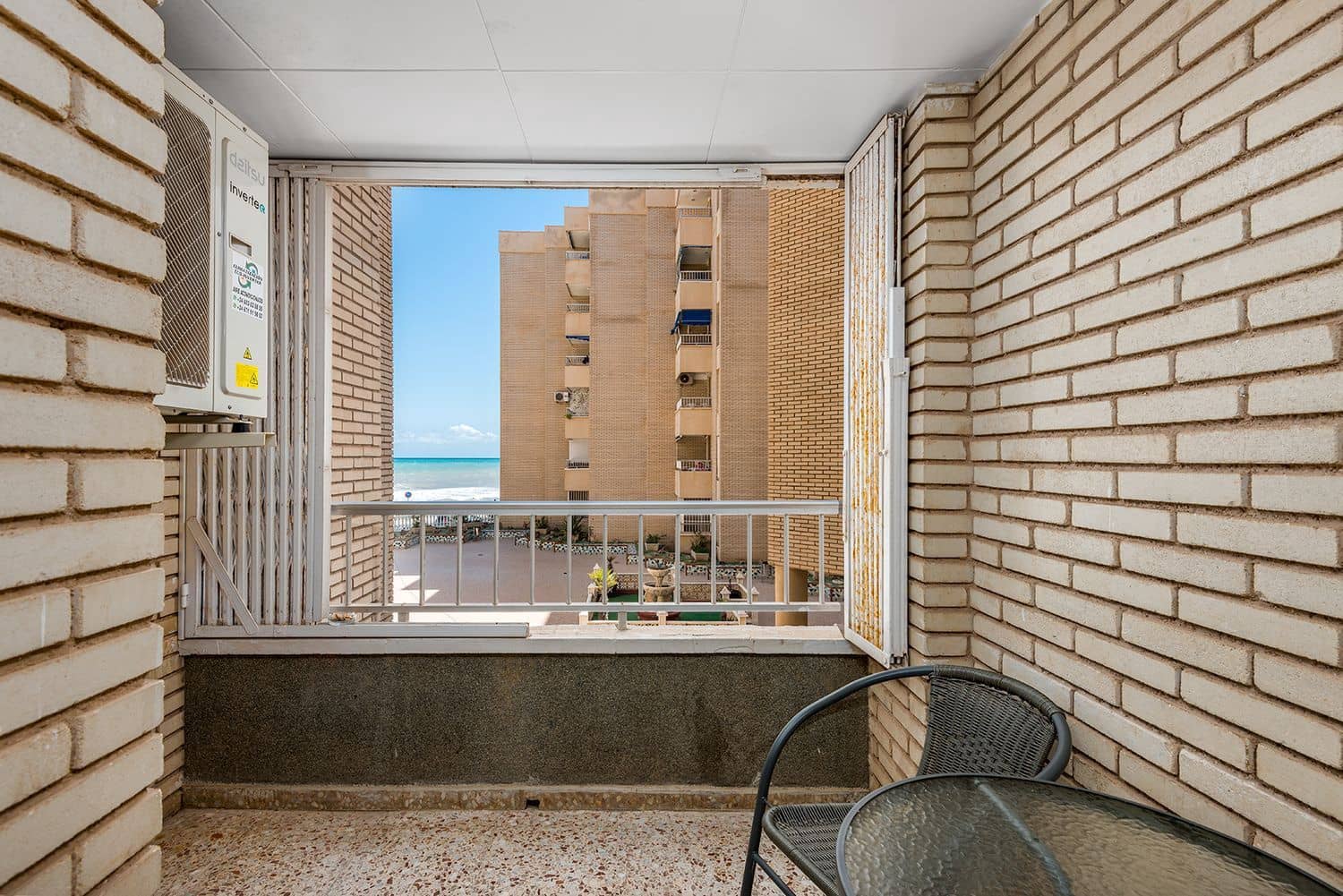 3 soveværelse Lejlighed til salg i Torrevieja med garage - € 255.000 (Ref: 9145225)