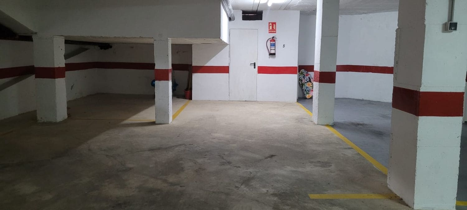 Garage til salg i Torrevieja - € 14.000 (Ref: 9154735)