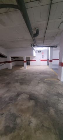 Garage till salu i Avenida Habaneras - Curva de Palangre, Torrevieja - 14 000 € (Ref: 9154735)
