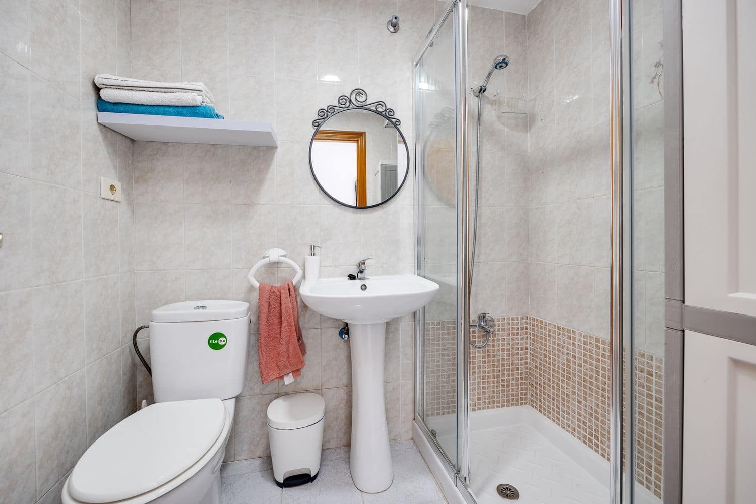 Lejlighed til salg i Torrevieja med swimmingpool garage - € 86.000 (Ref: 9185019)