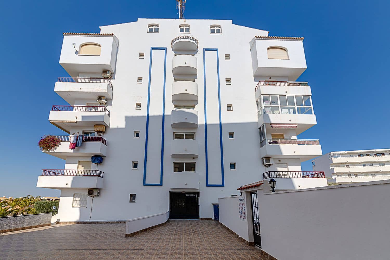 Lejlighed til salg i Torrevieja med swimmingpool garage - € 86.000 (Ref: 9185019)