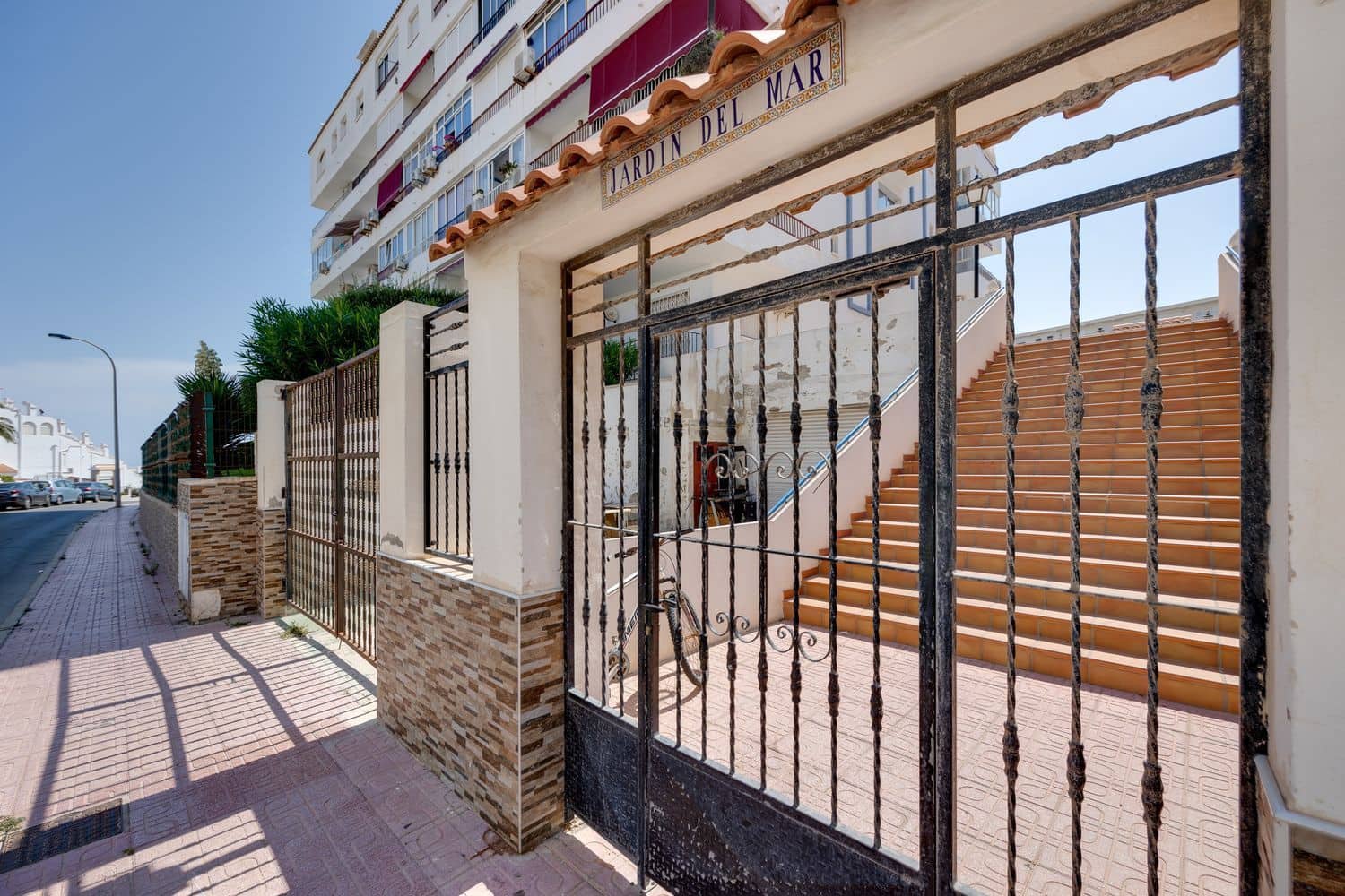 Lejlighed til salg i Torrevieja med swimmingpool garage - € 86.000 (Ref: 9185019)