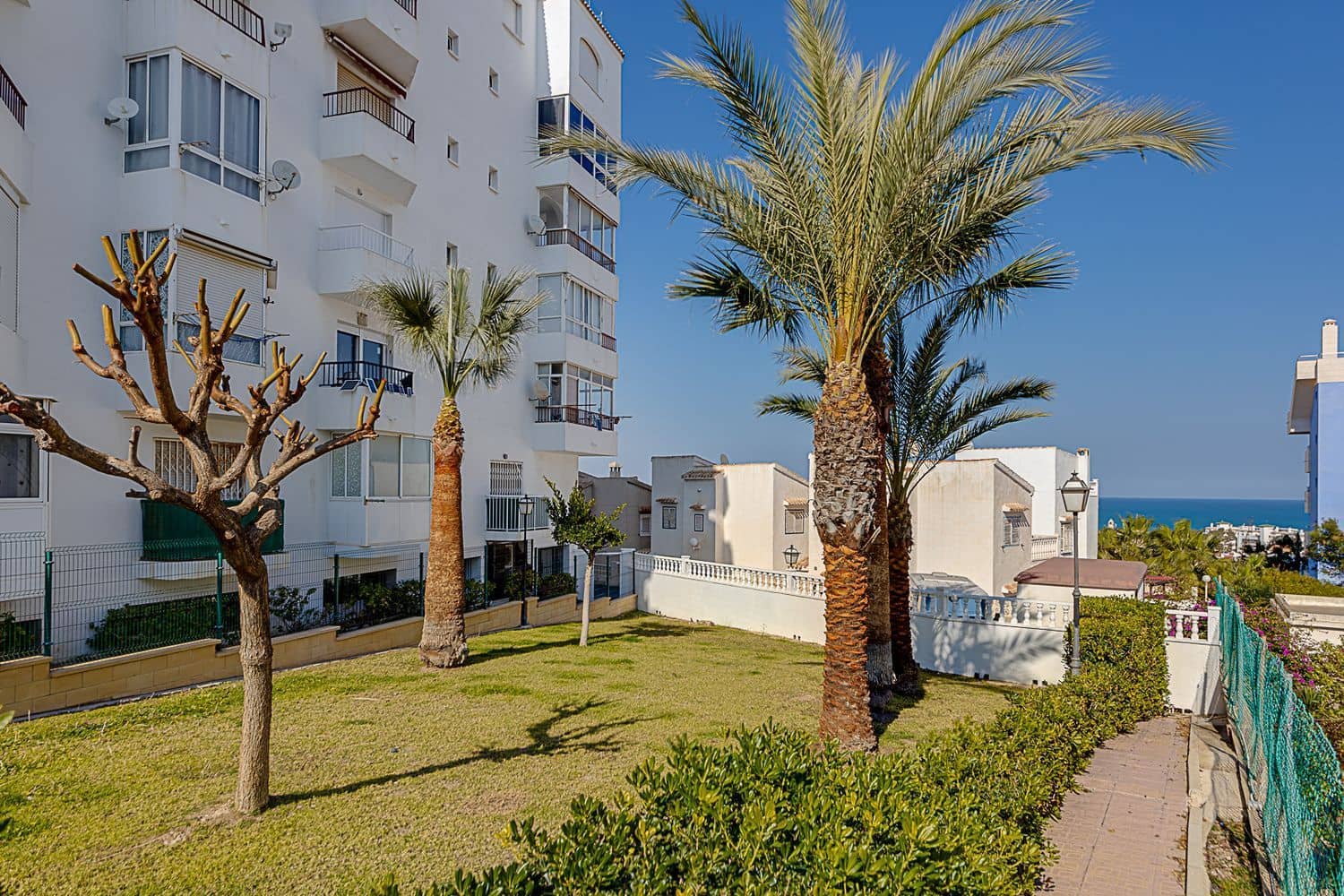 Lejlighed til salg i Torrevieja med swimmingpool garage - € 86.000 (Ref: 9185019)