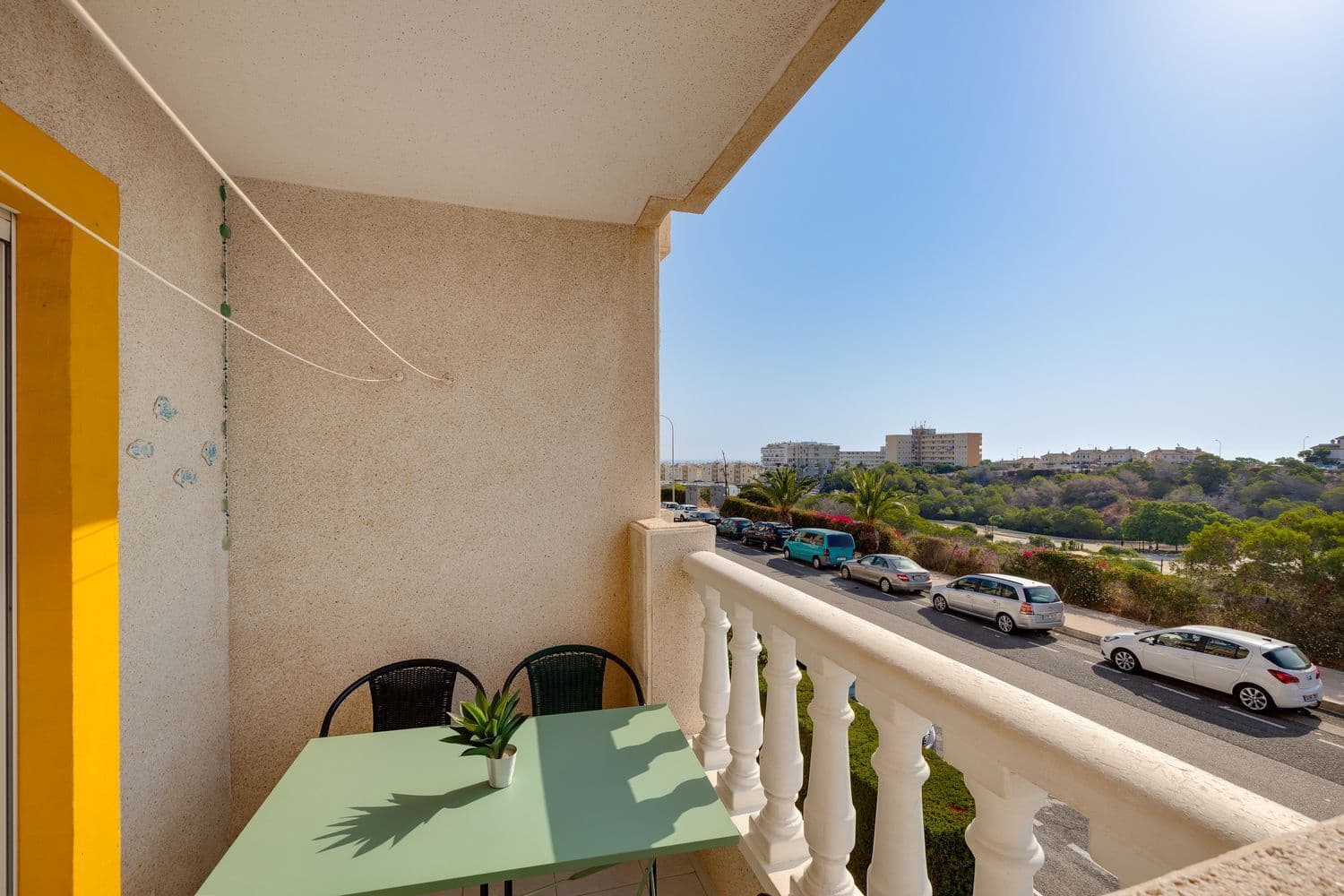 2 makuuhuone Huoneisto myytävänä paikassa Torrevieja mukana uima-altaan 
autotalli - 127 000 € (Ref: 9185021)