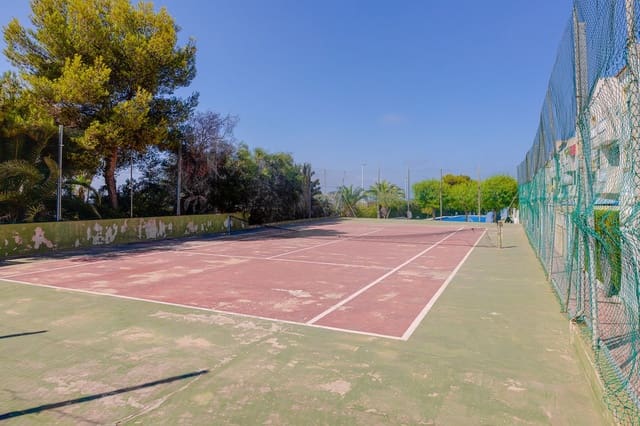 2 makuuhuone Huoneisto myytävänä paikassa Torreblanca, Torrevieja mukana uima-altaan 
autotalli - 127 000 € (Ref: 9185021)