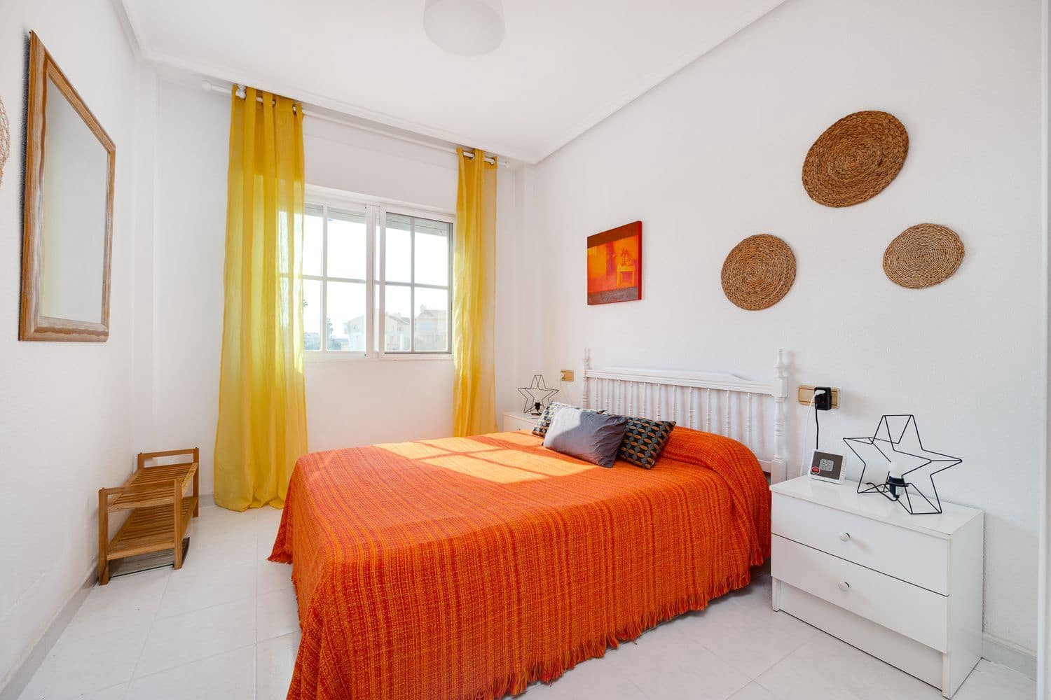 2 makuuhuone Huoneisto myytävänä paikassa Torrevieja mukana uima-altaan 
autotalli - 127 000 € (Ref: 9185021)