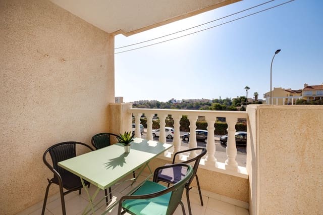 2 makuuhuone Huoneisto myytävänä paikassa Torreblanca, Torrevieja mukana uima-altaan 
autotalli - 127 000 € (Ref: 9185021)