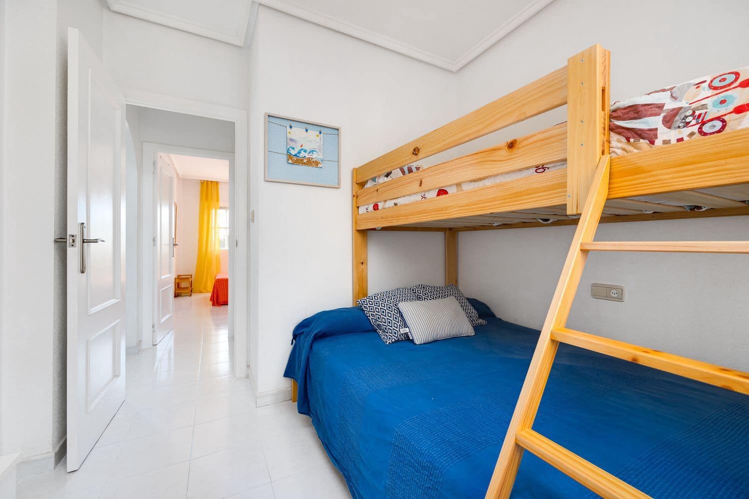 2 makuuhuone Huoneisto myytävänä paikassa Torrevieja mukana uima-altaan 
autotalli - 127 000 € (Ref: 9185021)