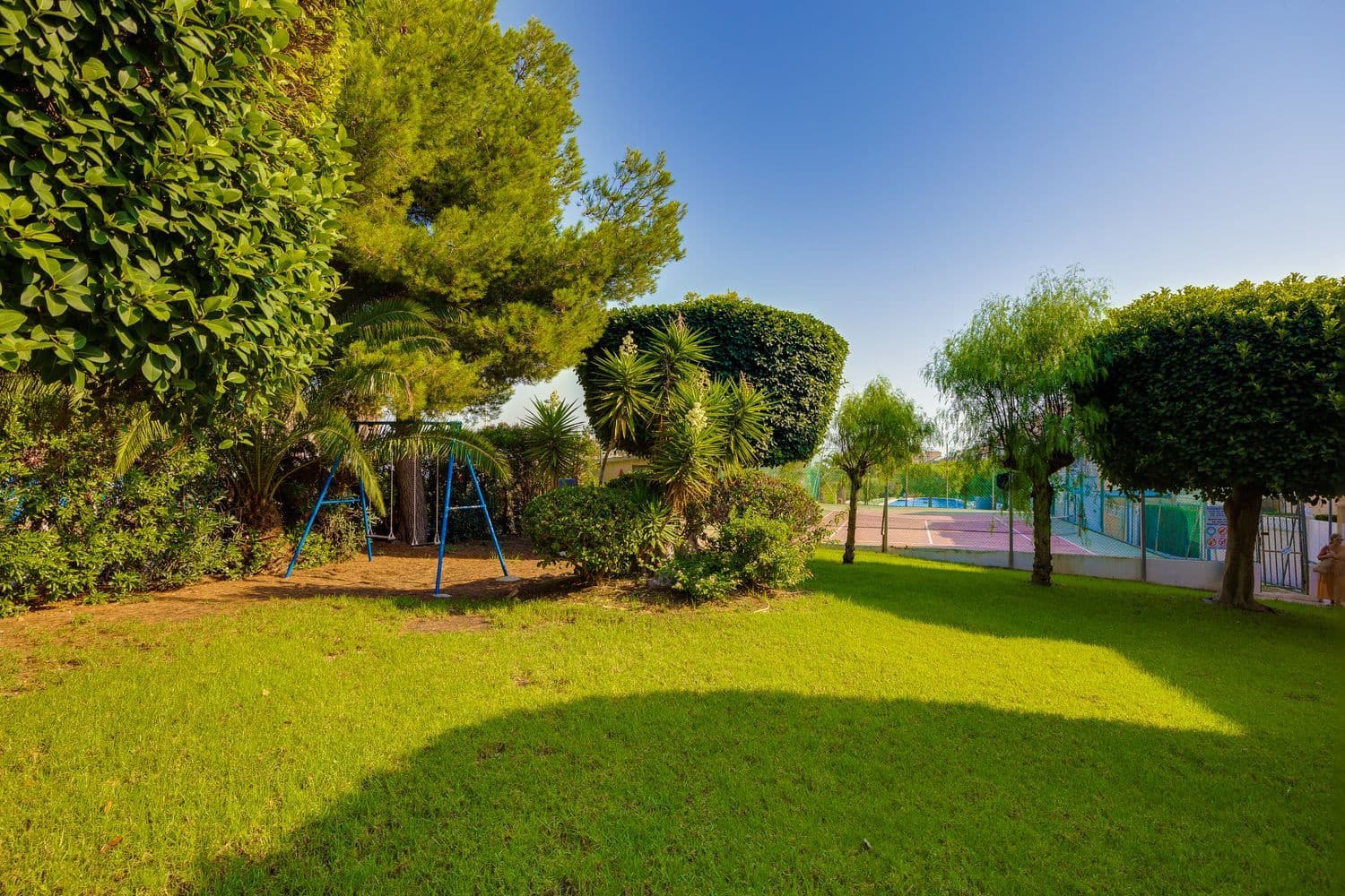 2 makuuhuone Huoneisto myytävänä paikassa Torrevieja mukana uima-altaan 
autotalli - 127 000 € (Ref: 9185021)