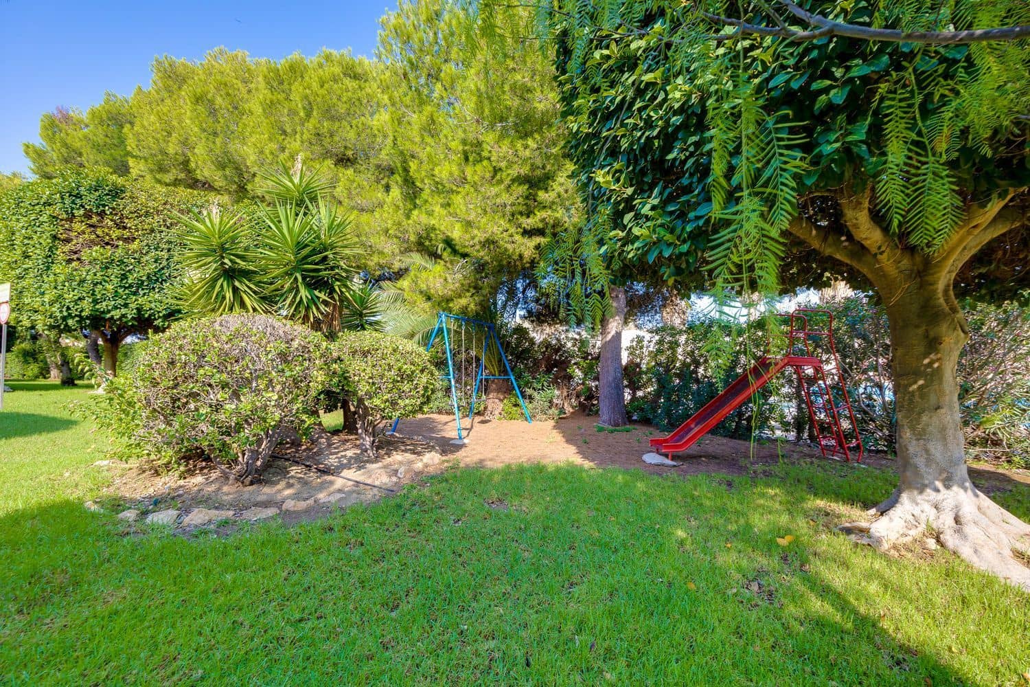 2 makuuhuone Huoneisto myytävänä paikassa Torrevieja mukana uima-altaan 
autotalli - 127 000 € (Ref: 9185021)