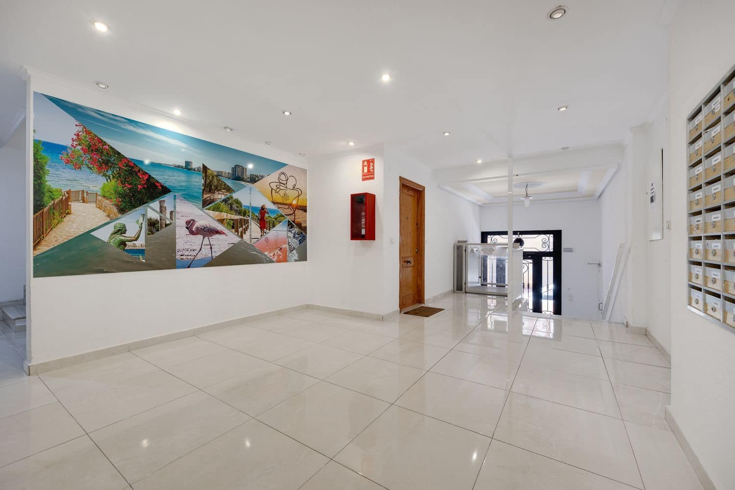 Apartamento de 2 habitaciones en Torrevieja en venta con garaje - 120.000 € (Ref: 9187964)