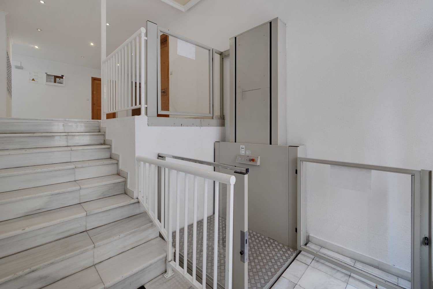 Apartamento de 2 habitaciones en Torrevieja en venta con garaje - 120.000 € (Ref: 9187964)