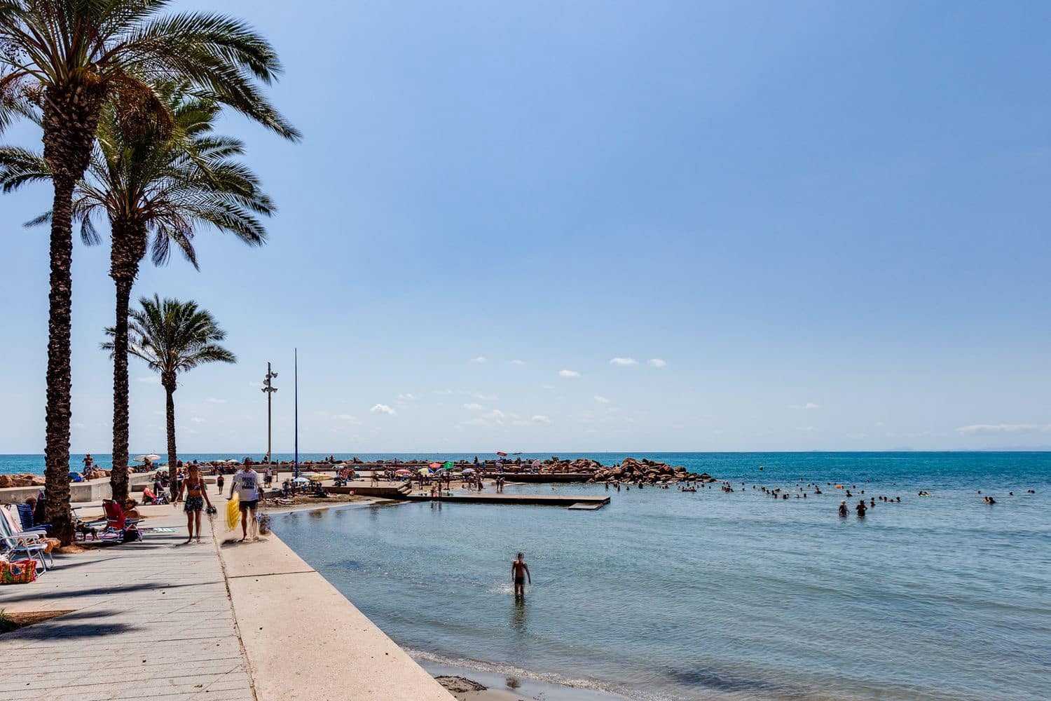 Apartamento de 2 habitaciones en Torrevieja en venta con garaje - 120.000 € (Ref: 9187964)