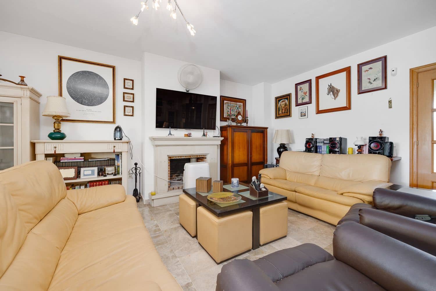 5 chambre Villa/Maison à vendre à Muchamiel / Mutxamel avec piscine garage - 680 000 € (Ref: 9193372)