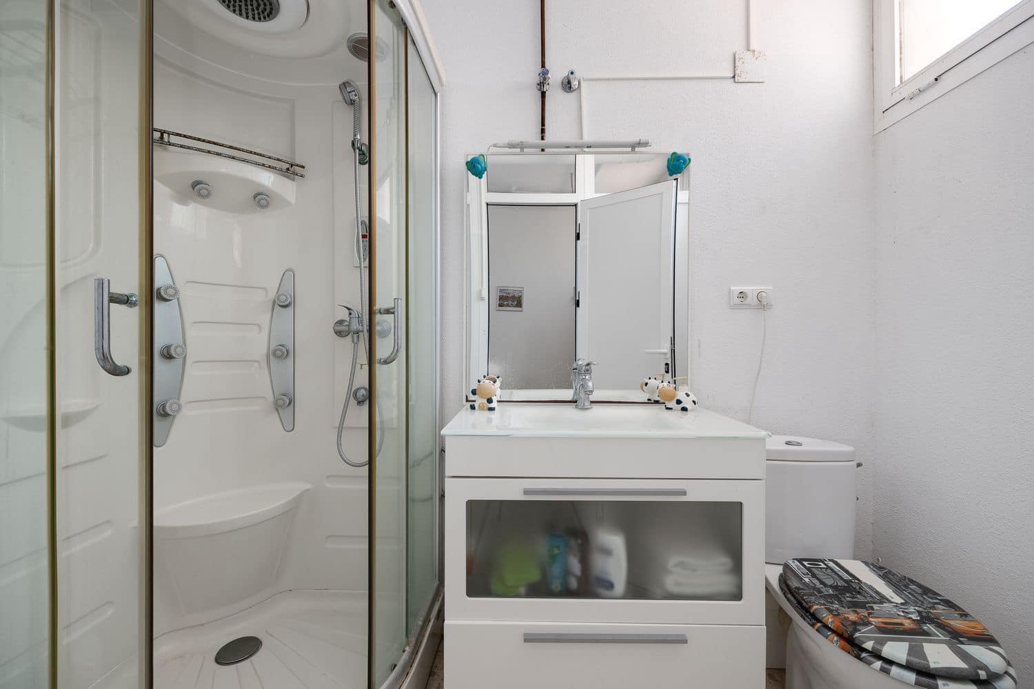 5 chambre Villa/Maison à vendre à Muchamiel / Mutxamel avec piscine garage - 680 000 € (Ref: 9193372)