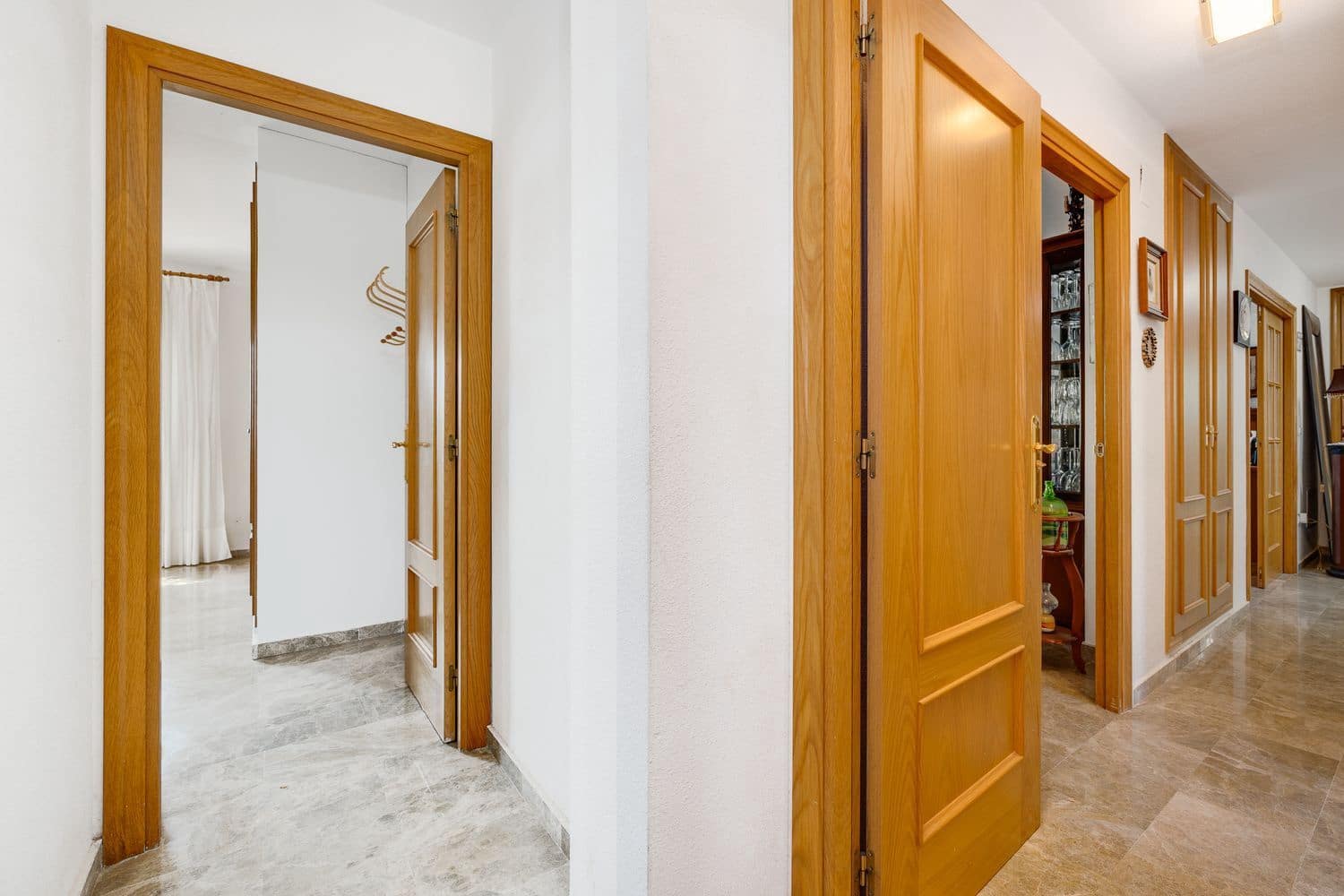 5 chambre Villa/Maison à vendre à Muchamiel / Mutxamel avec piscine garage - 680 000 € (Ref: 9193372)