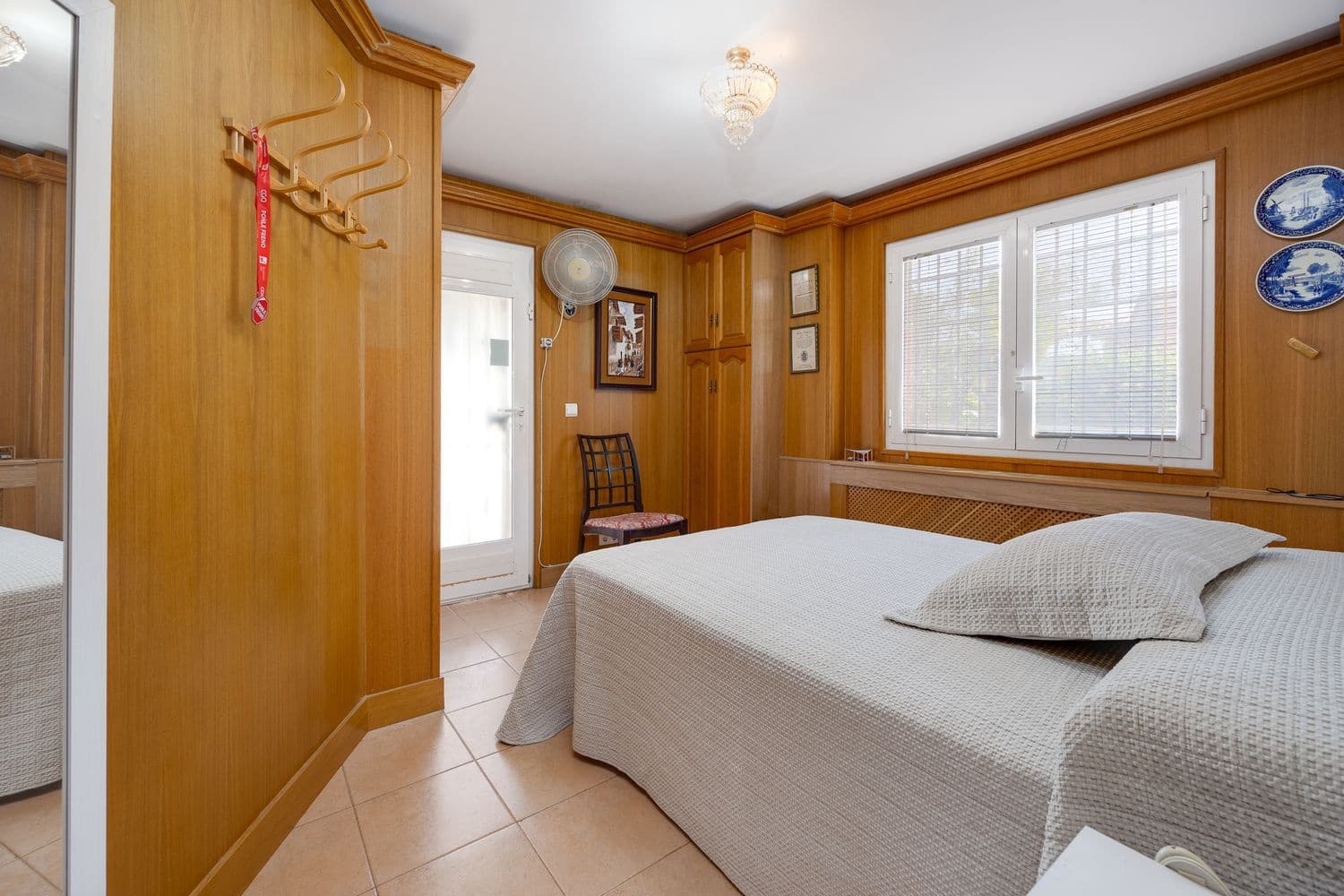 5 chambre Villa/Maison à vendre à Muchamiel / Mutxamel avec piscine garage - 680 000 € (Ref: 9193372)