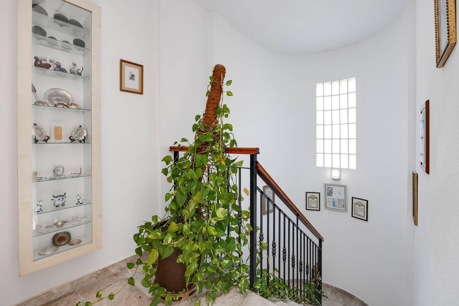 5 chambre Villa/Maison à vendre à Muchamiel / Mutxamel avec piscine garage - 680 000 € (Ref: 9193372)