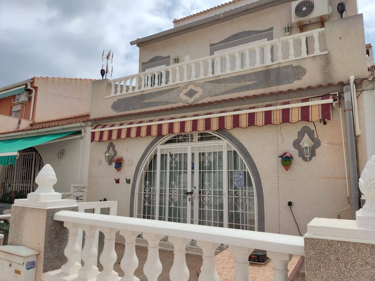 3 camera da letto Casa in vendita in Torrevieja con garage - 159.000 € (Rif: 9197373)