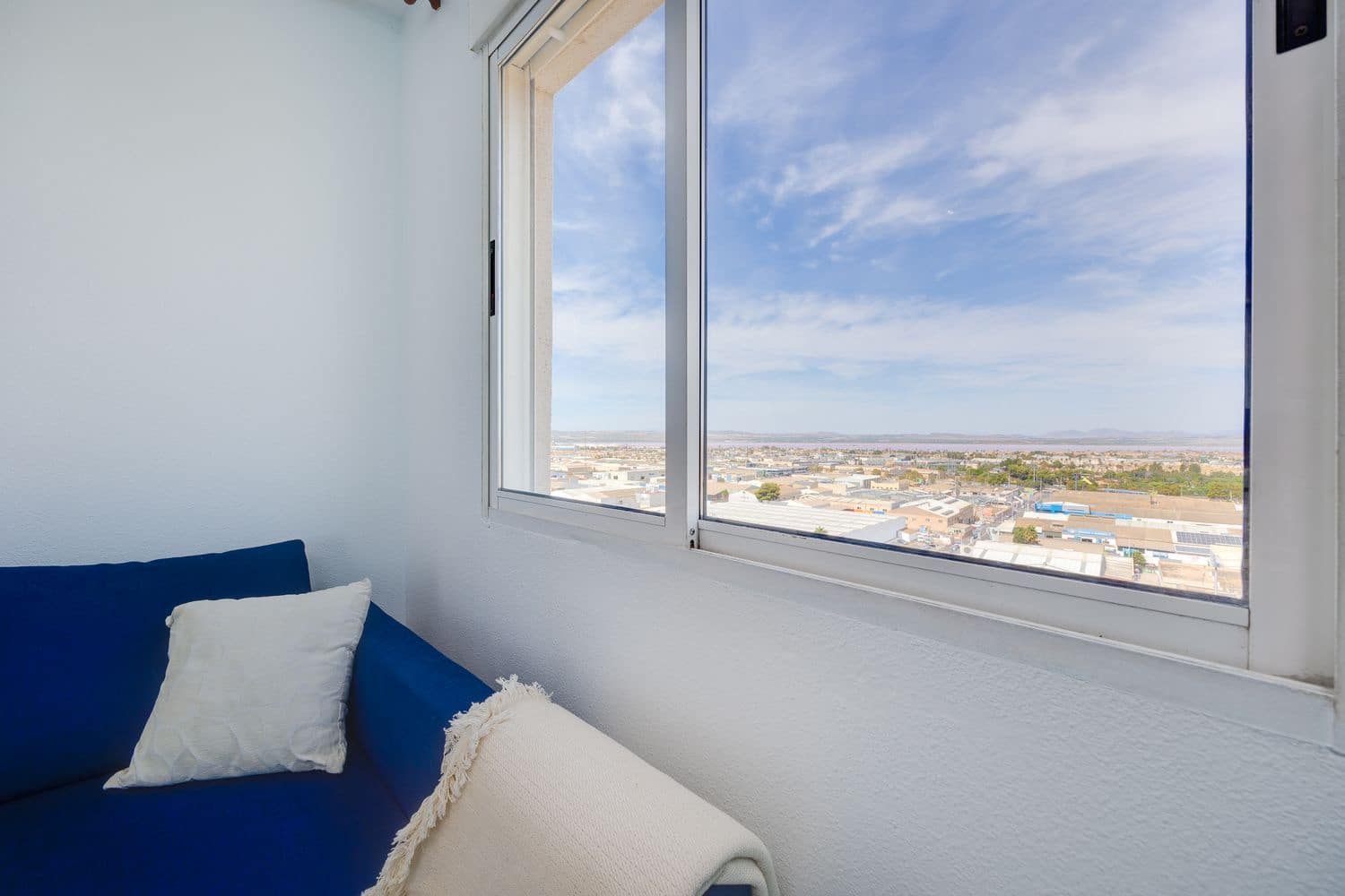 2 camera da letto Appartamento in vendita in Torrevieja con piscina garage - 125.000 € (Rif: 9204157)