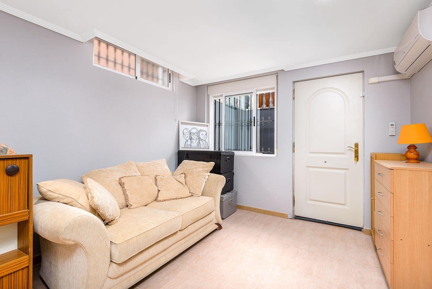 4 bedroom Villa for sale in Orihuela Costa with pool garage - € 349,900 (Ref: 9206172)