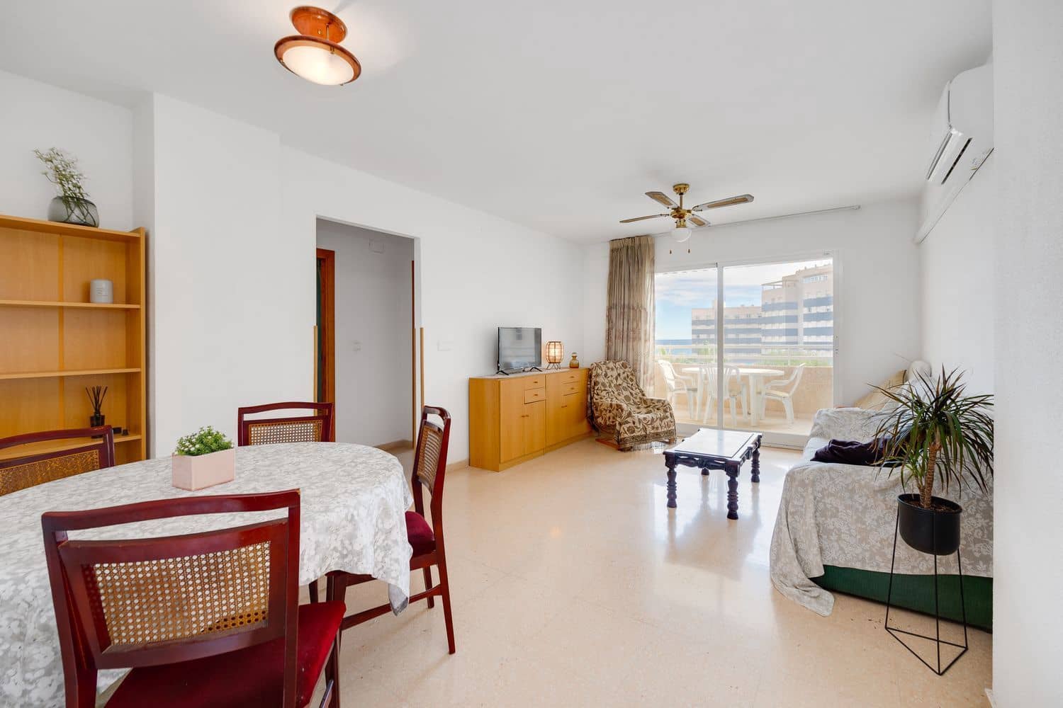 2 chambre Appartement à vendre à Playa de Muchavista avec piscine garage - 299 000 € (Ref: 9212523)