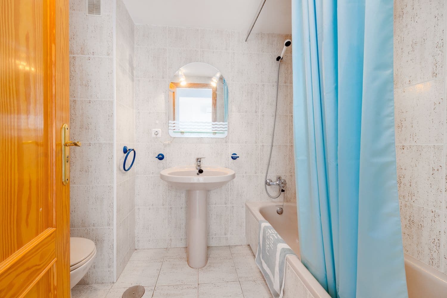 2 chambre Appartement à vendre à Playa de Muchavista avec piscine garage - 299 000 € (Ref: 9212523)