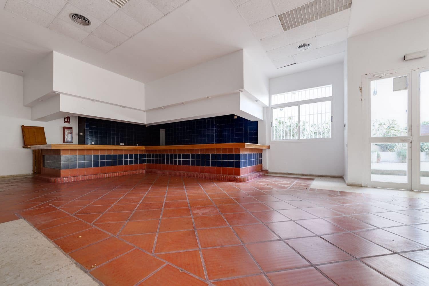 2 chambre Appartement à vendre à Playa de Muchavista avec piscine garage - 299 000 € (Ref: 9212523)