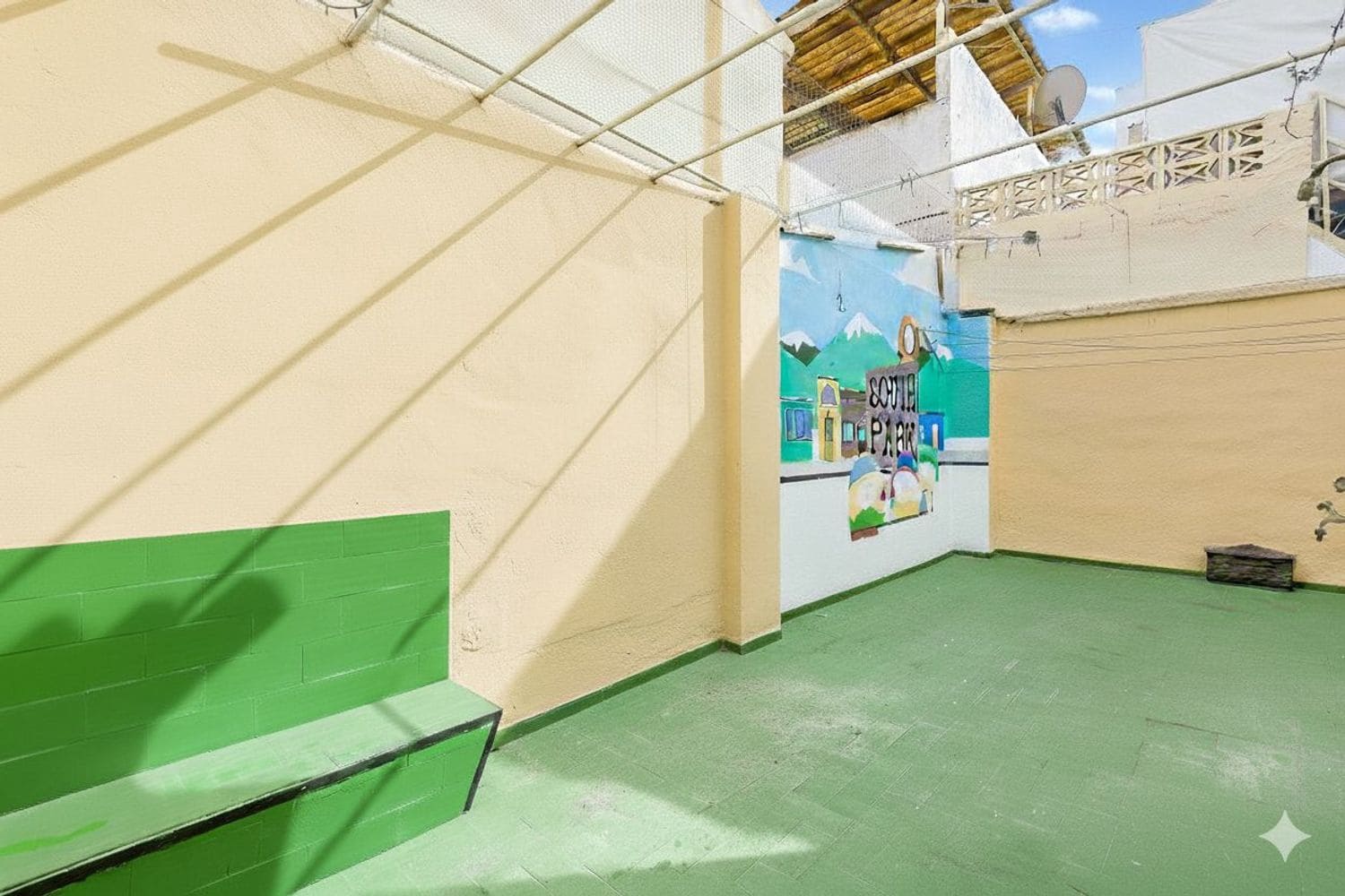 4 soveværelse Byhus til salg i Benidorm med garage - € 285.000 (Ref: 9226103)