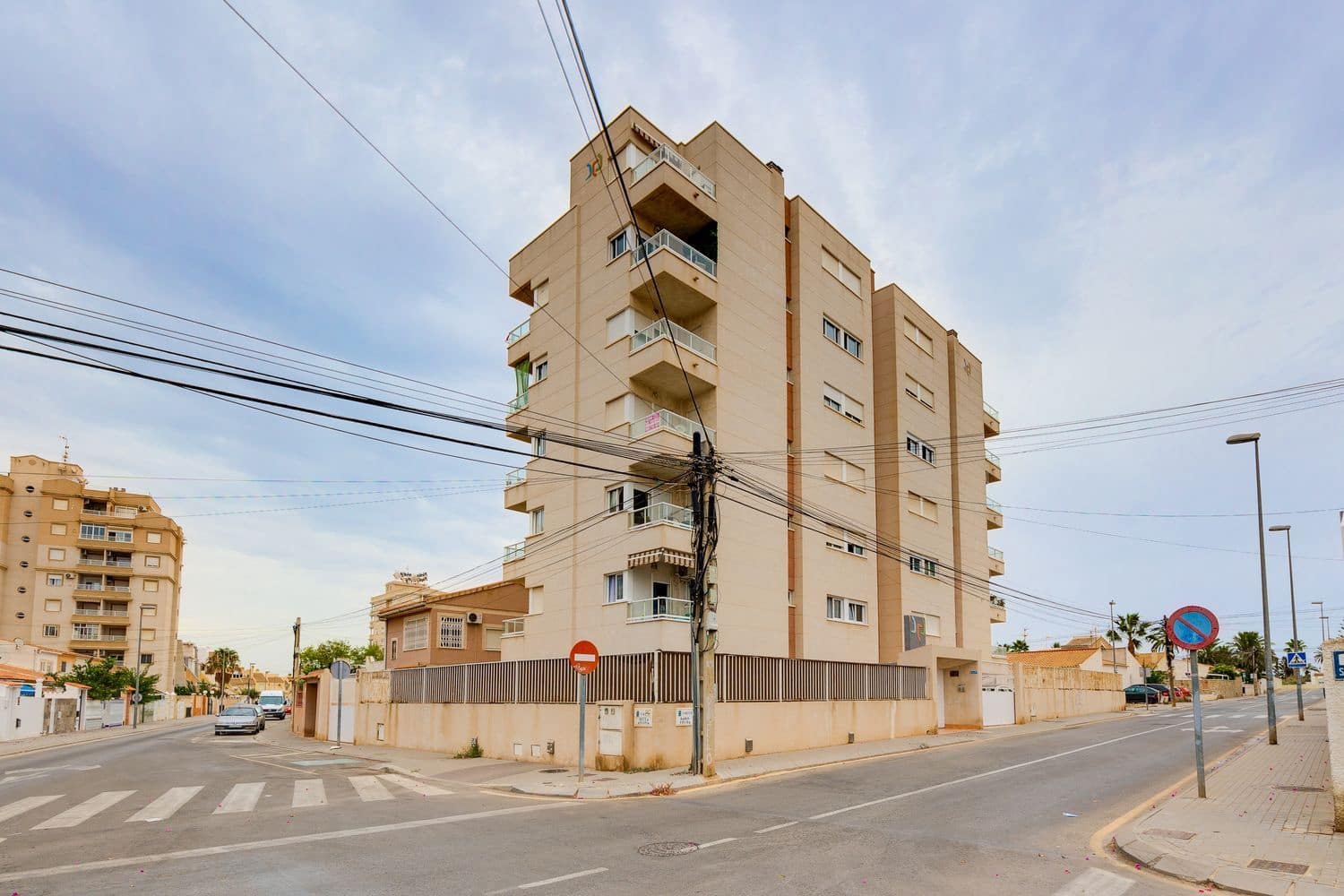 2 chambre Appartement à vendre à Torrevieja avec piscine garage - 143 000 € (Ref: 9226104)