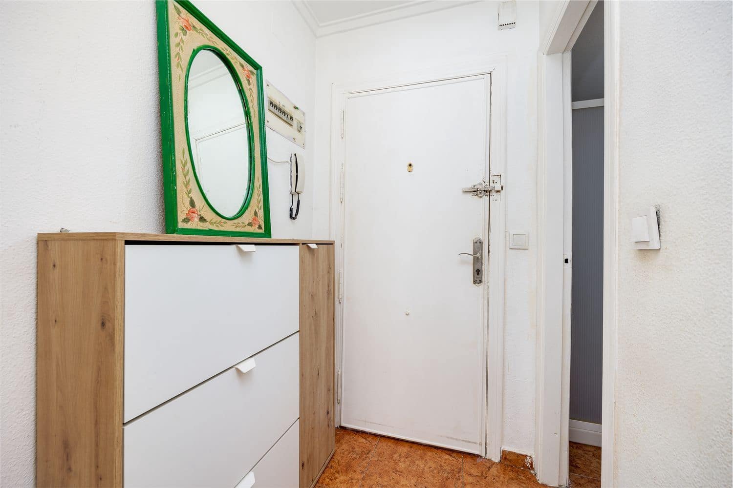 Lejlighed til salg i Torrevieja med garage - € 69.000 (Ref: 9228190)