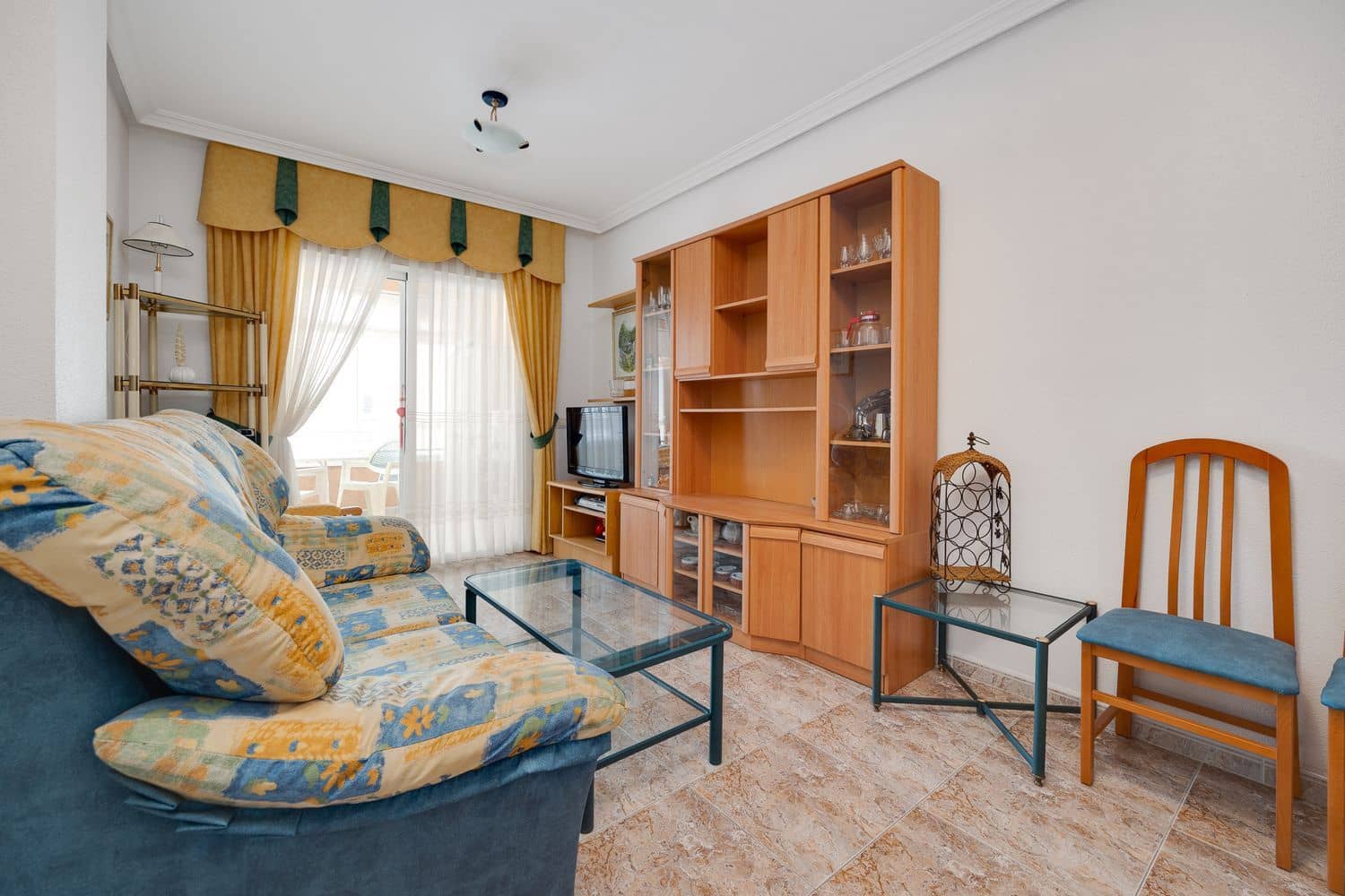 Apartamento de 2 habitaciones en Torrevieja en venta con garaje - 145.000 € (Ref: 9232109)